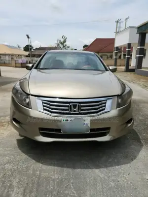 Honda Accord 2008 Gold