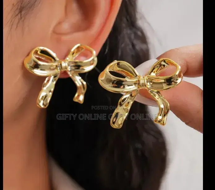 Ladies Earing