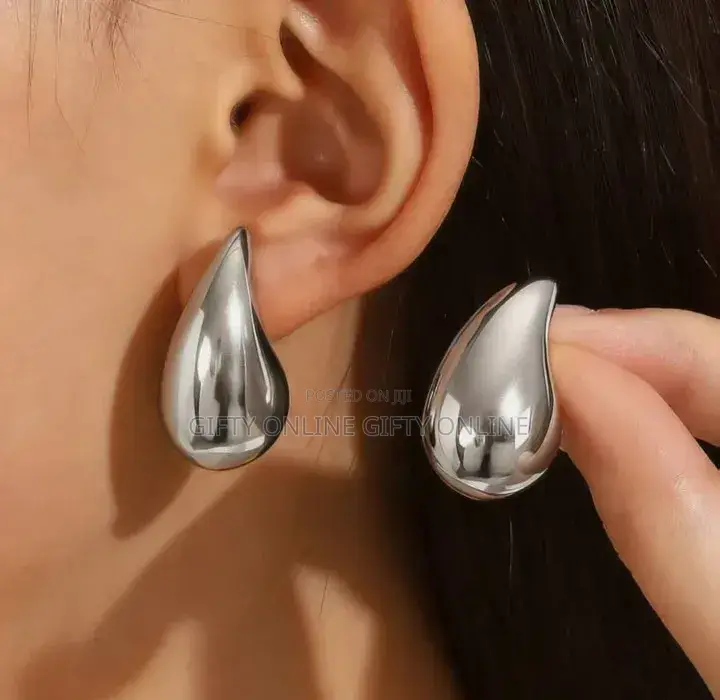 Ladies Earing