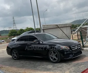 Mercedes-Benz E300 2017 Black