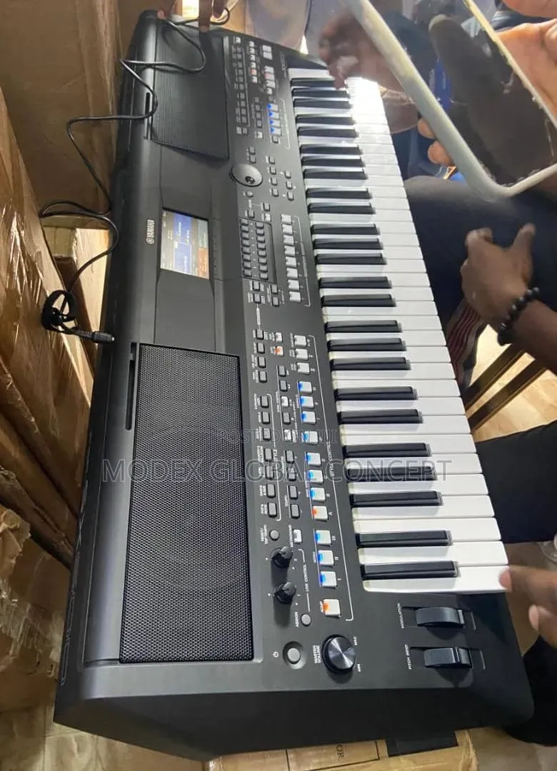 PSR-SX600 Yamaha Keyboard