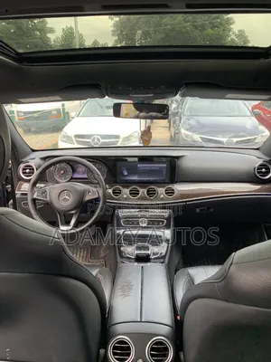 Mercedes-Benz E300 2017 Black