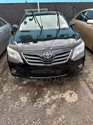 Toyota Camry XLE 4dr Sedan (2.5L 4cyl 6A) 2011 Black