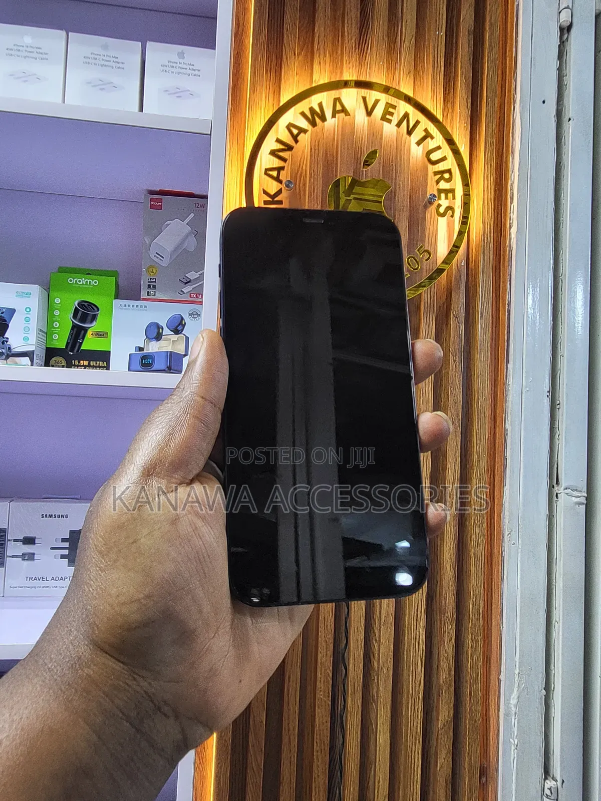 Apple iPhone 12 64 GB Black