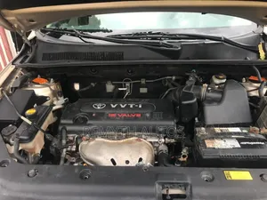 Toyota RAV4 2008 Gold