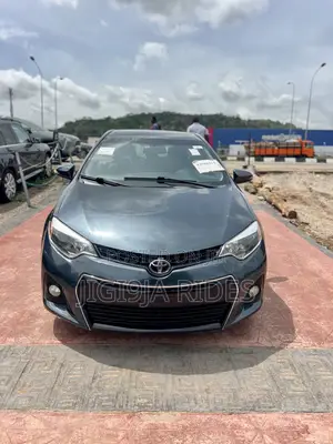 Toyota Corolla 2016 Gray