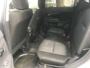 Mitsubishi Outlander 2016 Gray