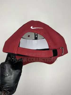 Nike Designer Face Cap - Red