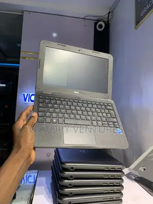 Laptop Dell Latitude 3190 4GB Intel Celeron SSD 60GB