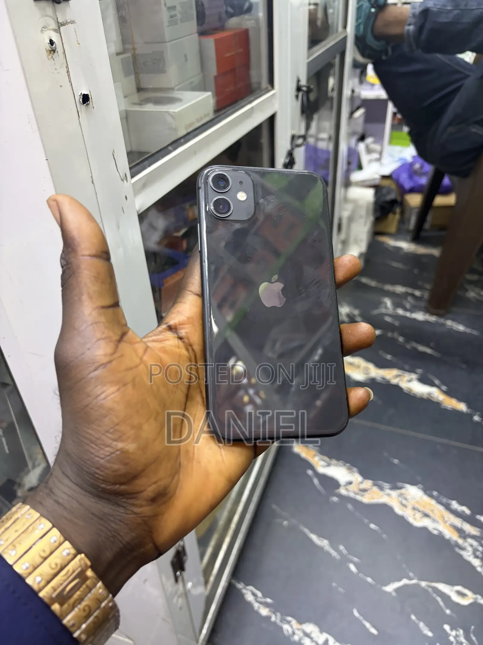 Apple iPhone 11 64 GB Black