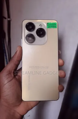 Tecno Spark 20 Pro 256 GB Gold