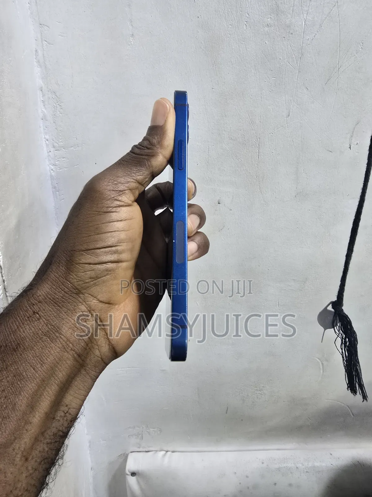 Apple iPhone 12 64 GB Blue