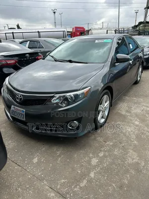 Toyota Camry 2013 Gray
