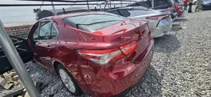 Toyota Camry 2018 Red