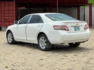Toyota Camry 2010 White
