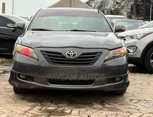 Toyota Camry 2007 Gray