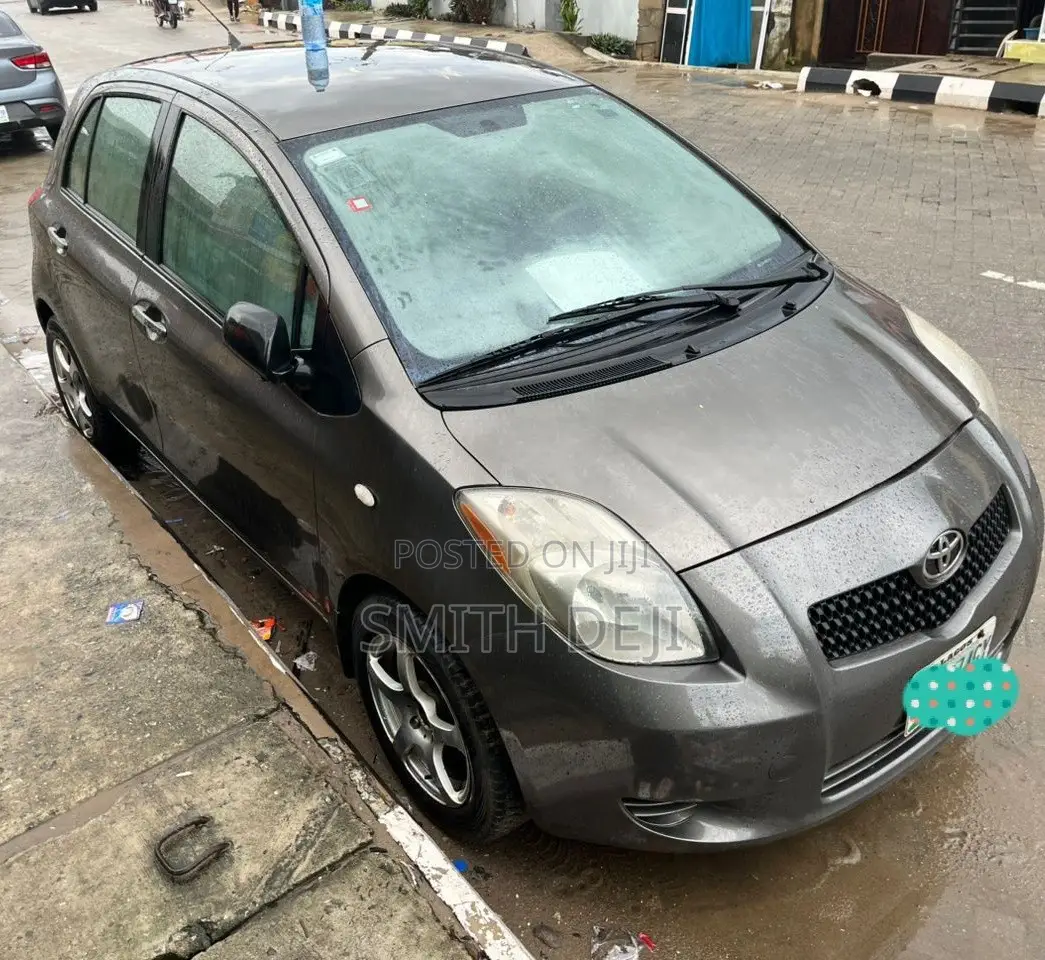 Toyota Yaris 2007 Gray