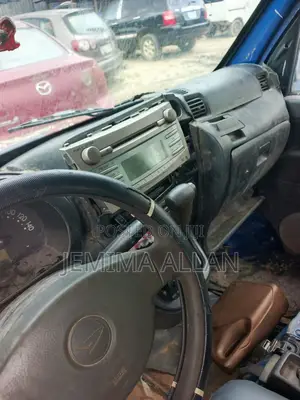 Daihatsu Hijet 2010 Blue