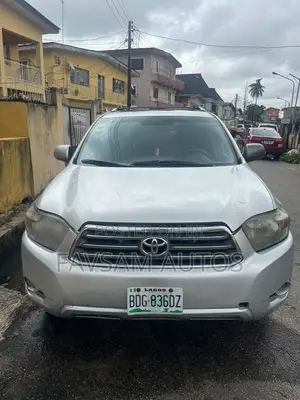 Toyota Highlander 2008 Silver