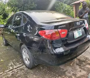 Hyundai Elantra 2010 Black