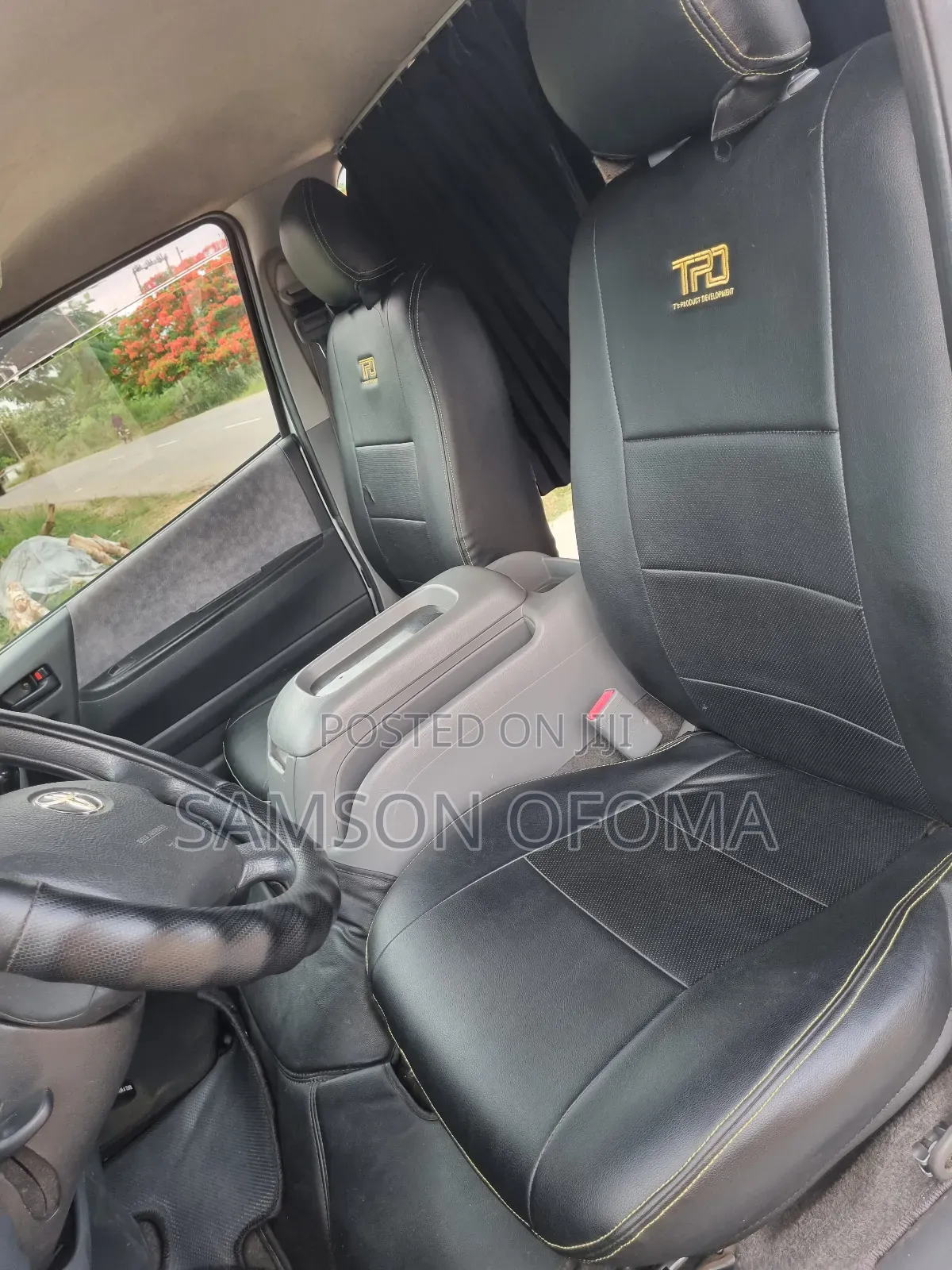 Toyota HiAce 2005 Silver