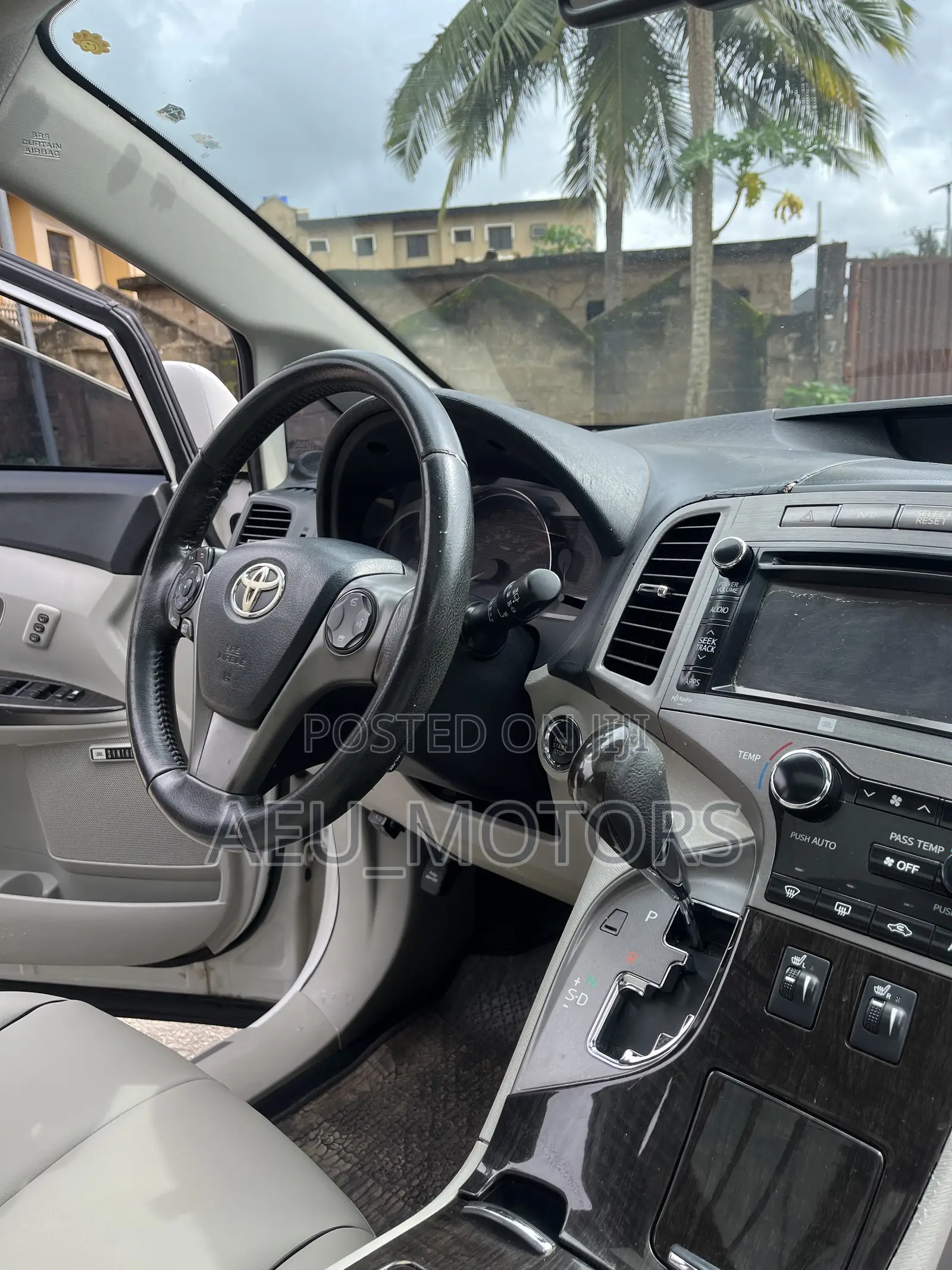 Toyota Venza 2013 White