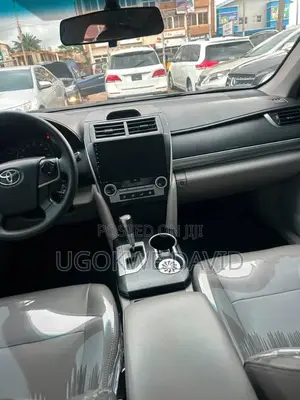 Toyota Camry 2014 Gray