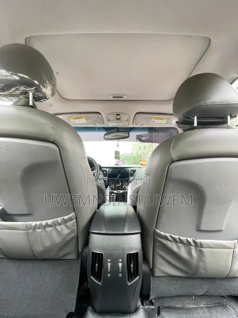 Hyundai Sonata 2011 Silver