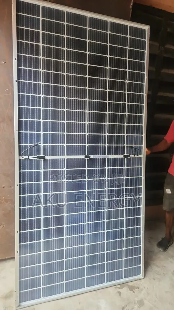 580W Monocrystalline Half-Cell Solar Panel – High Efficiency