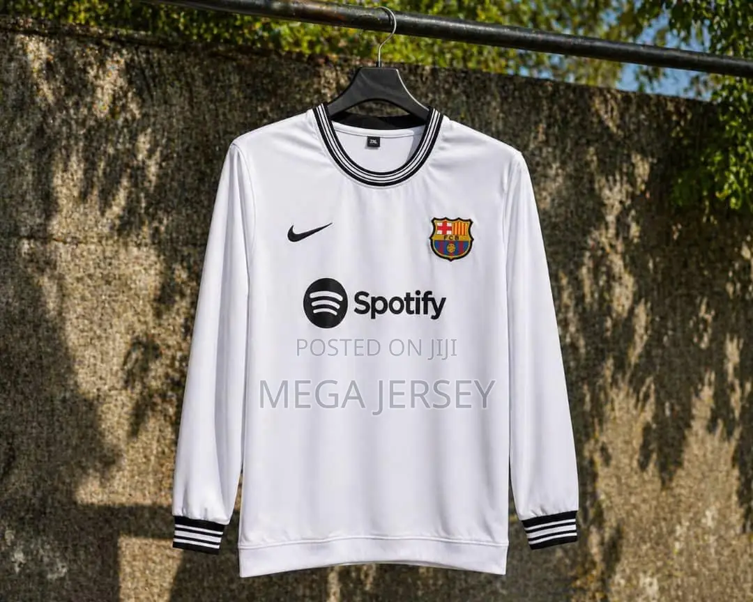 Club Official Long Sleeve Top
