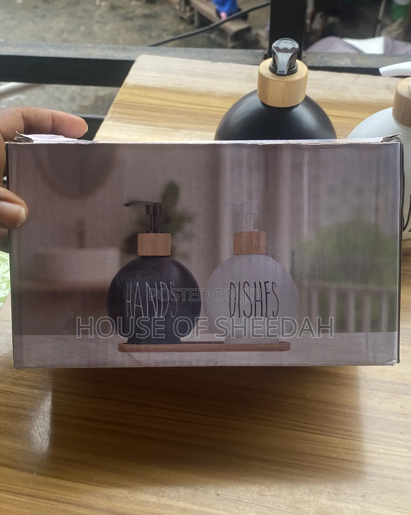 Liquid Soap Dispenser Set