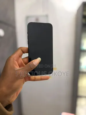 Apple iPhone 15 Plus 128 GB Black
