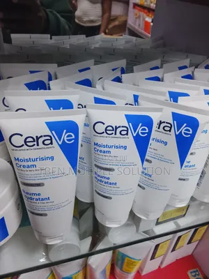 CeraVe Moisturizing Cream Tube