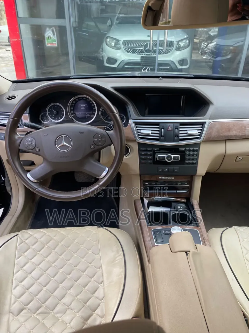 Mercedes-Benz E200 2013 Black