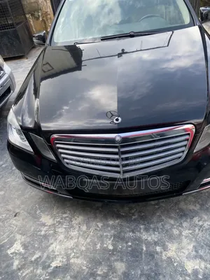 Mercedes-Benz E200 2013 Black