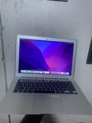 Laptop Apple MacBook Air 2017 8GB Intel Core i5 SSD 256GB