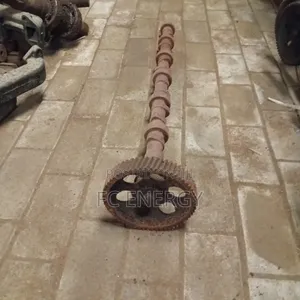 6105 Camshaft