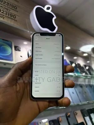 Apple iPhone 12 64 GB White