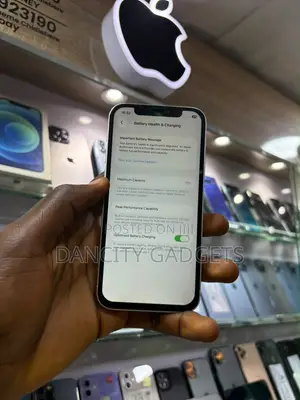 Apple iPhone 12 64 GB White