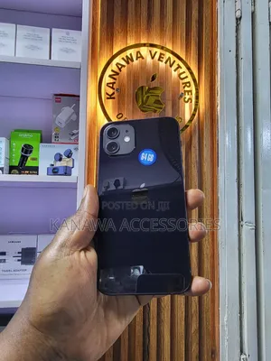 Apple iPhone 12 64 GB Black