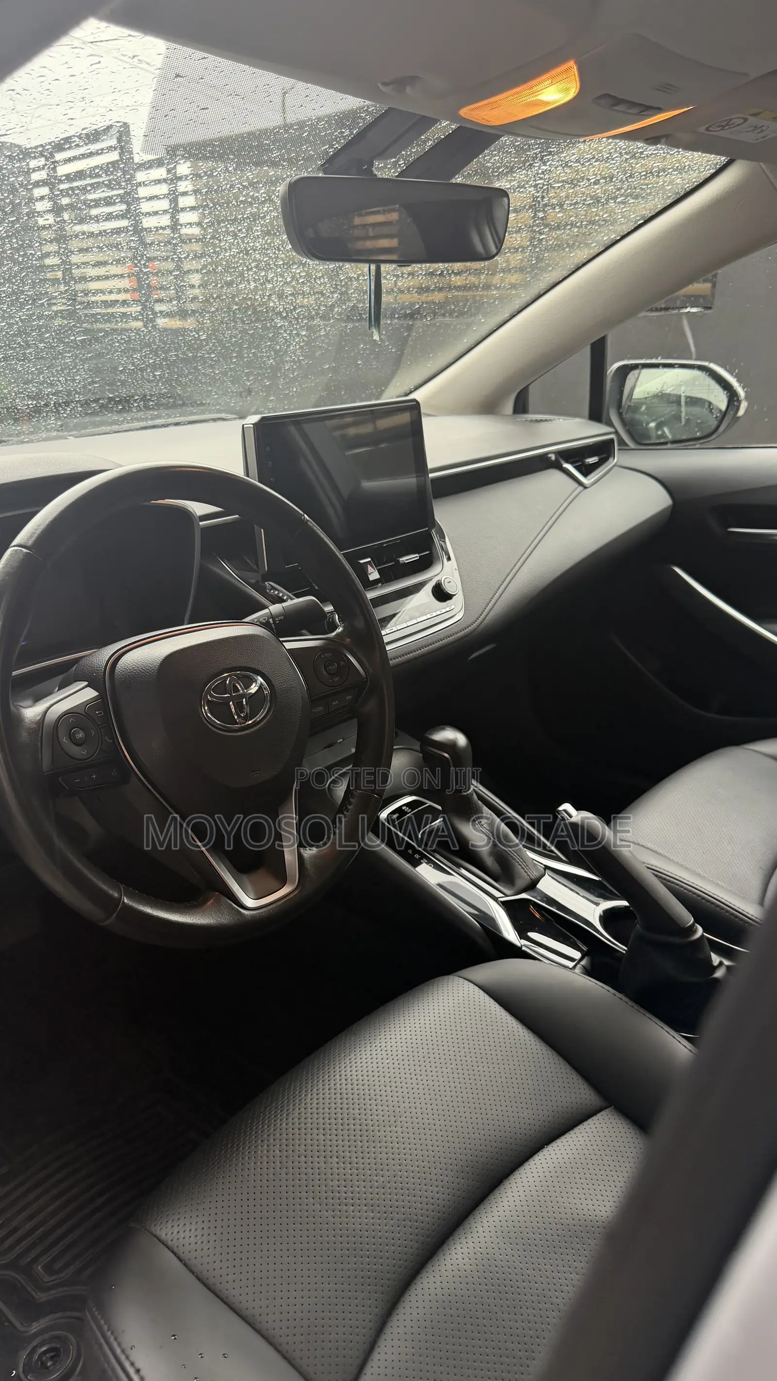 Toyota Corolla 2025 Silver