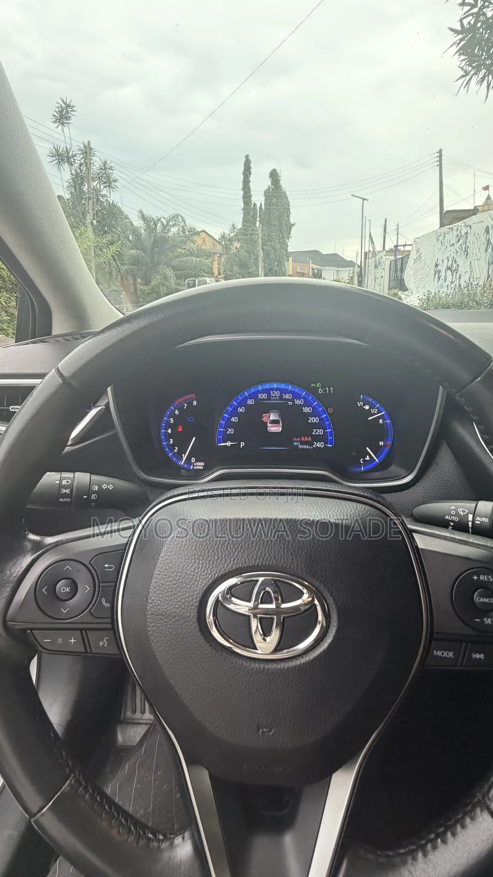 Toyota Corolla 2025 Silver