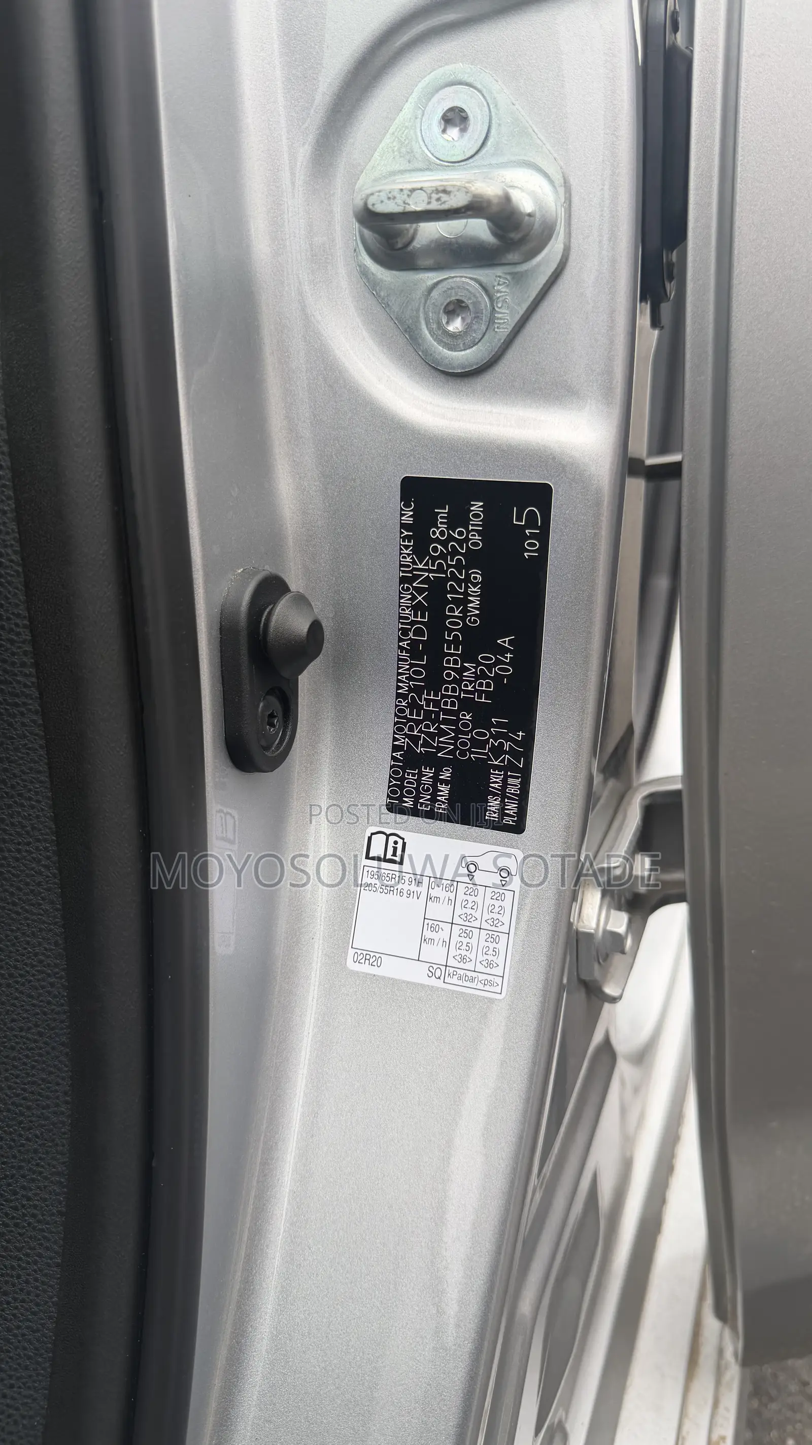Toyota Corolla 2025 Silver