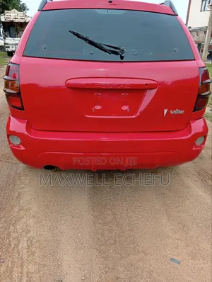 Pontiac Vibe 2005 Red