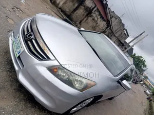 Honda Accord 2010 Silver