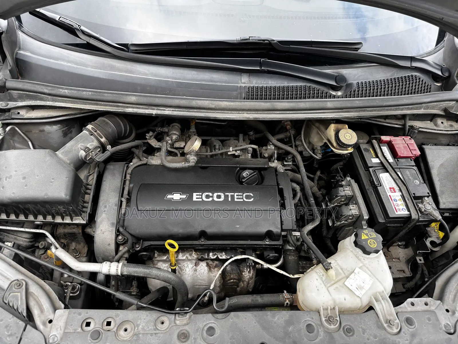 Chevrolet Aveo 2012 Gray