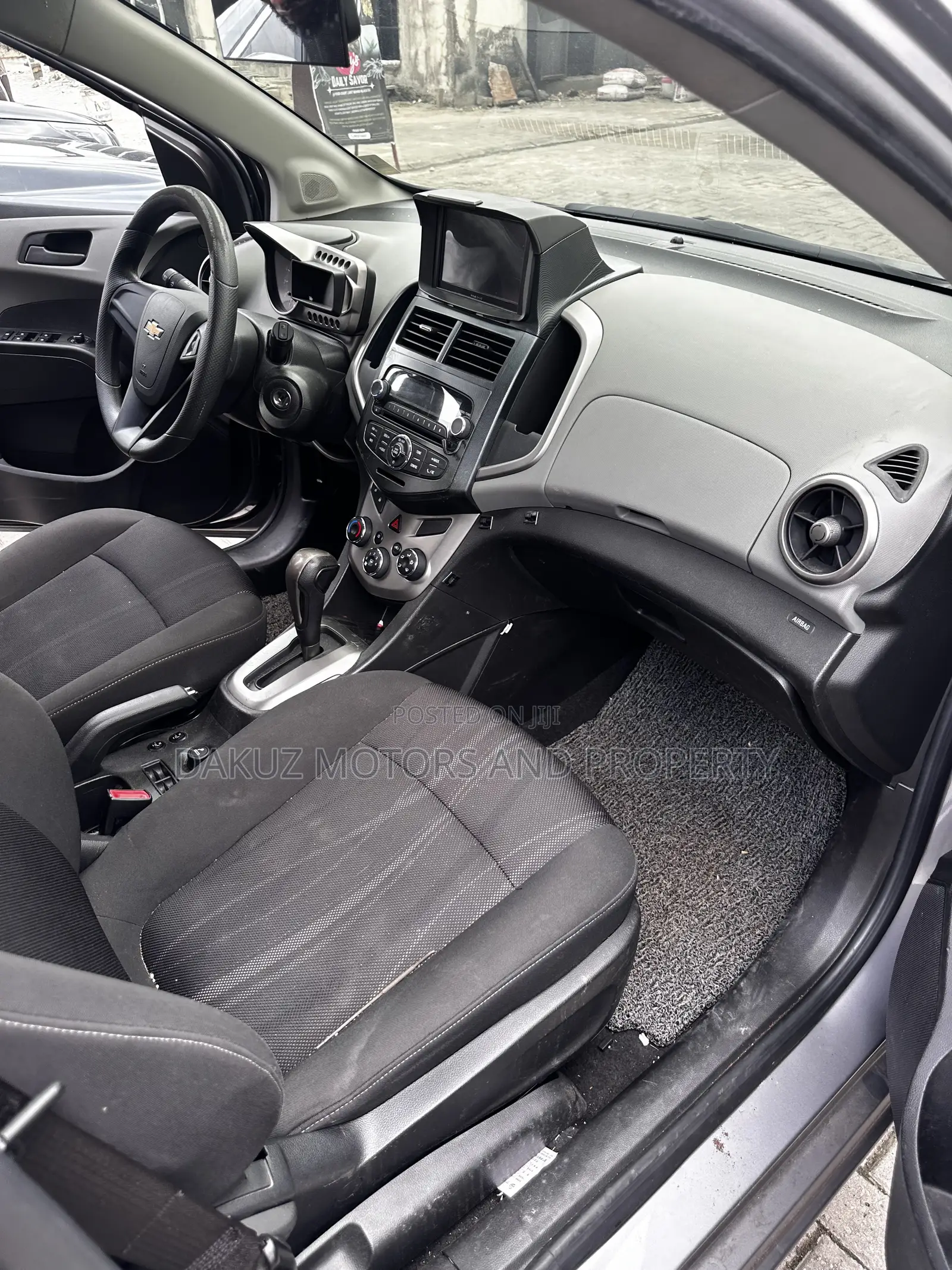 Chevrolet Aveo 2012 Gray