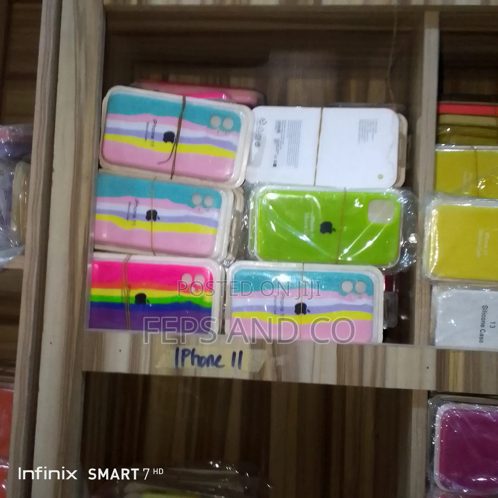iPhone Pouches