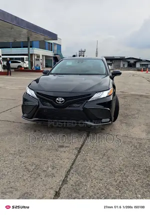 Toyota Camry 2019 Black