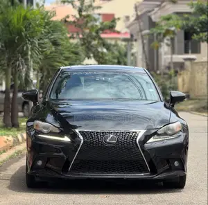 Lexus IS 250 4WD 2015 Black